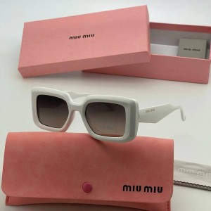 Очки Miu Miu N1440