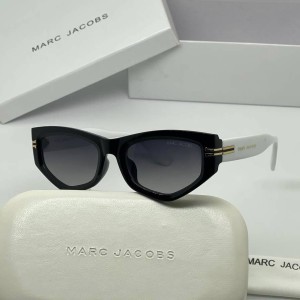 Очки Marc Jacobs A2055