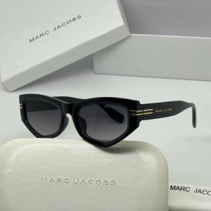 Очки Marc Jacobs A2060