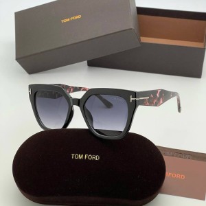 Очки Tom Ford A2124