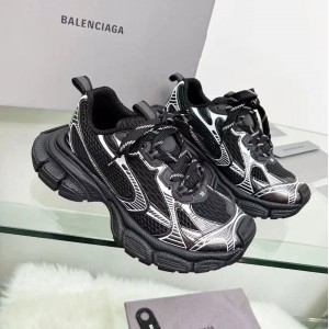 Кроссовки Balenciaga F1385