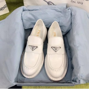 Лоферы Prada F1396