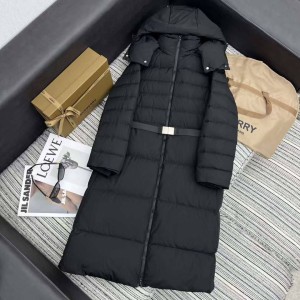 Пуховик Burberry H1507