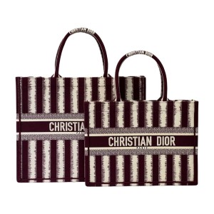 Сумка Christian Dior Book Tote K1028