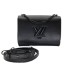 Сумка Louis Vuitton Twist MM K1689