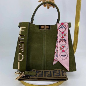 Сумка Fendi Peekaboo Iseeu X-Lite K1899