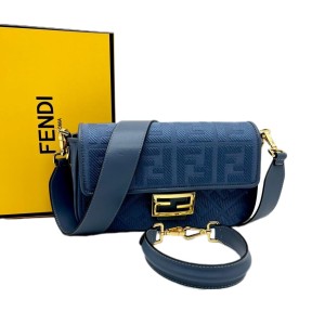 Сумка Fendi Baguette K2850