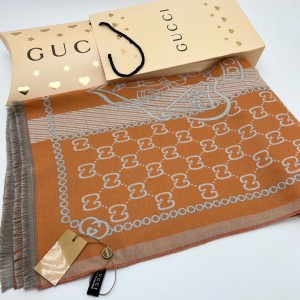 Шарф Gucci LF1057