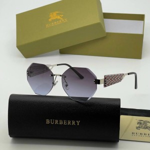 Очки Burberry Q1052