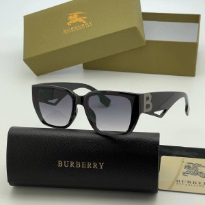 Очки Burberry Q1055