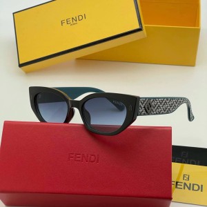 Очки Fendi Q1783