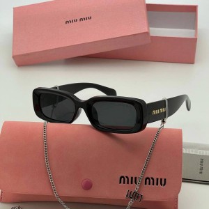 Очки Miu Miu Q1784