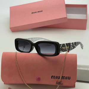 Очки Miu Miu Q1789