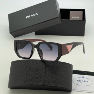 Очки Prada Q1016