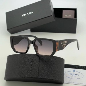 Очки Prada Q1018