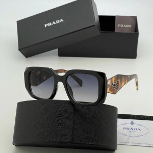 Очки Prada Q1231