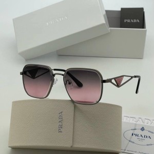 Очки Prada Q1374