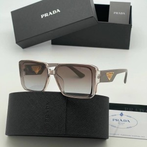 Очки Prada Q1804