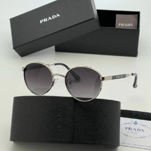 Очки Prada Q1668