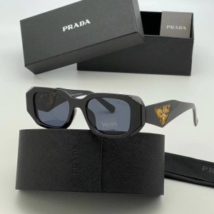 Очки Prada Q1717