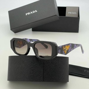 Очки Prada Q1721