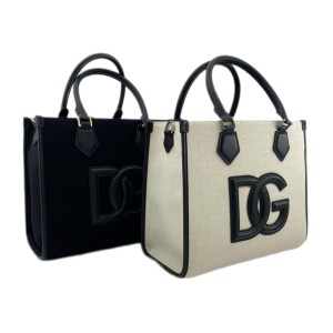 Сумка Dolce Gabbana DG Logo Bag R2427