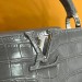 Сумка Louis Vuitton Capucines RB4243