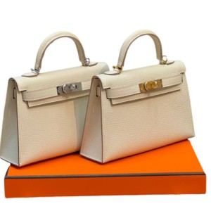 Сумка Hermes Kelly Sellier 19 Bambou Chevre RE5008