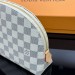 Косметичка Louis Vuitton Cosmetic Pouch RB5794