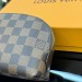 Косметичка Louis Vuitton Cosmetic Pouch RB5795