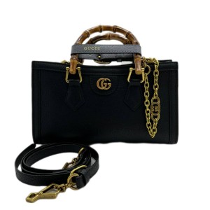 Сумка Gucci Diana RP4142