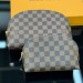 Косметичка Louis Vuitton Cosmetic Pouch RB5795