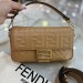 Сумка Fendi Baguette RB4255