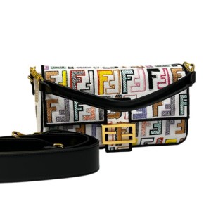 Сумка Fendi Baguette RP4862