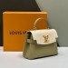 Сумка Louis Vuitton Lockme Ever Mini RE4929