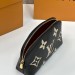 Косметичка Louis Vuitton Cosmetic Pouch PM RE6413