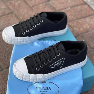 Кеды Prada B2077