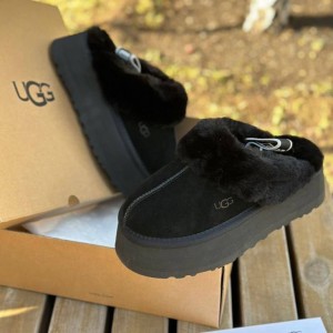 Мюли UGG B2377