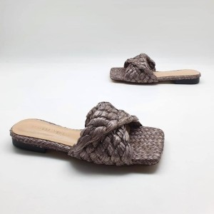 Шлепанцы Bottega Veneta B2753