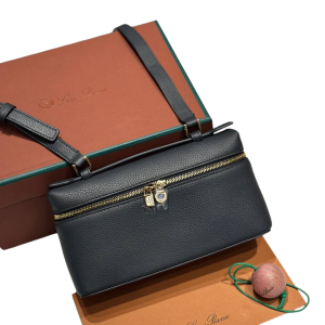 Сумка Loro Piana Extra Pocket RN1609
