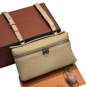 Сумка Loro Piana Extra Pocket RN1611