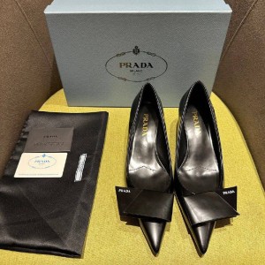 Туфли Prada F2919