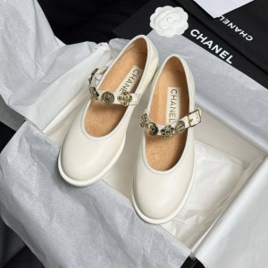 Туфли Chanel Mary Janes F4290