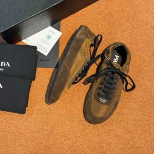 Кроссовки Prada Collapse Re F4904