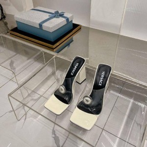 Босоножки Versace F5567