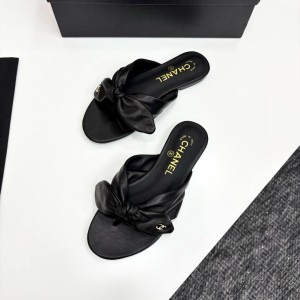 Шлепанцы Chanel F5574