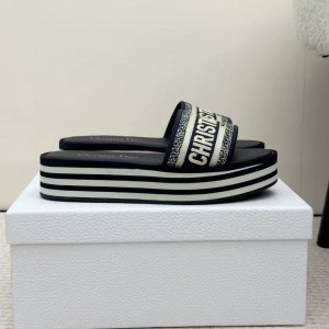 Шлепанцы Christian Dior F5593