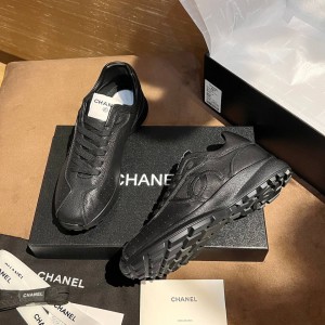 Кроссовки Chanel F5600