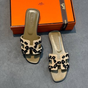 Шлепанцы Hermes F5744