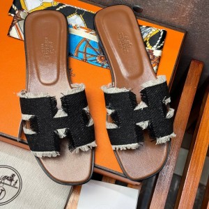 Шлепанцы Hermes Oran F5798
